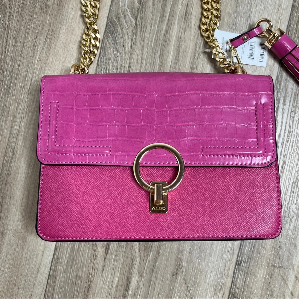 ALDO Wendamare Fuchsia Pink Chain Crossbody Shoulder Bag NWT